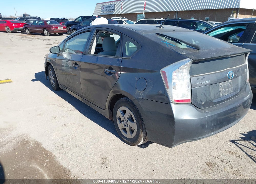 2011 TOYOTA PRIUS TWO VIN: JTDKN3DU9B1467035