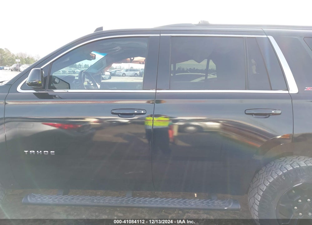 2017 CHEVROLET TAHOE VIN: 1GNSKBKC5HR208489