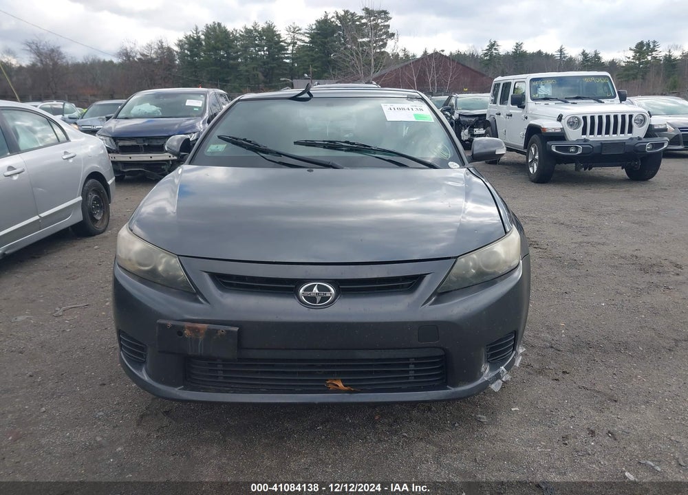 2011 TOYOTA SCION VIN: JTKJF5C74B3010369