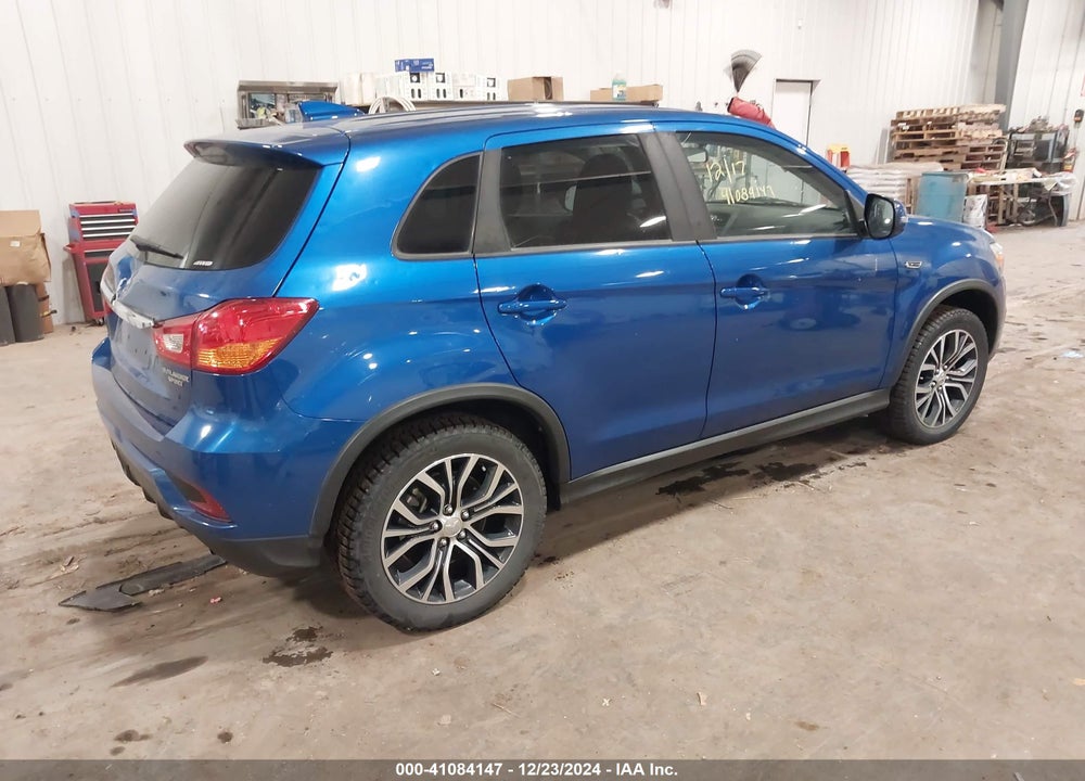 2018 MITSUBISHI OUTLANDER SPORT 2.0 ES VIN: JA4AR3AU4JZ030137