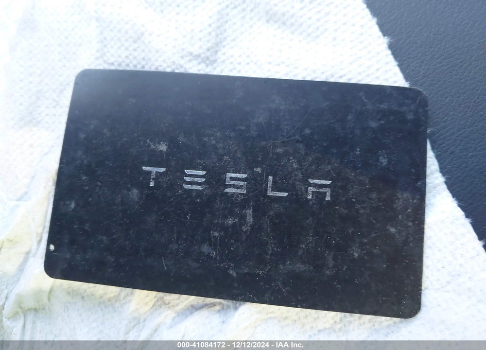 2021 TESLA MODEL S VIN: 5YJSA1E66MF452874