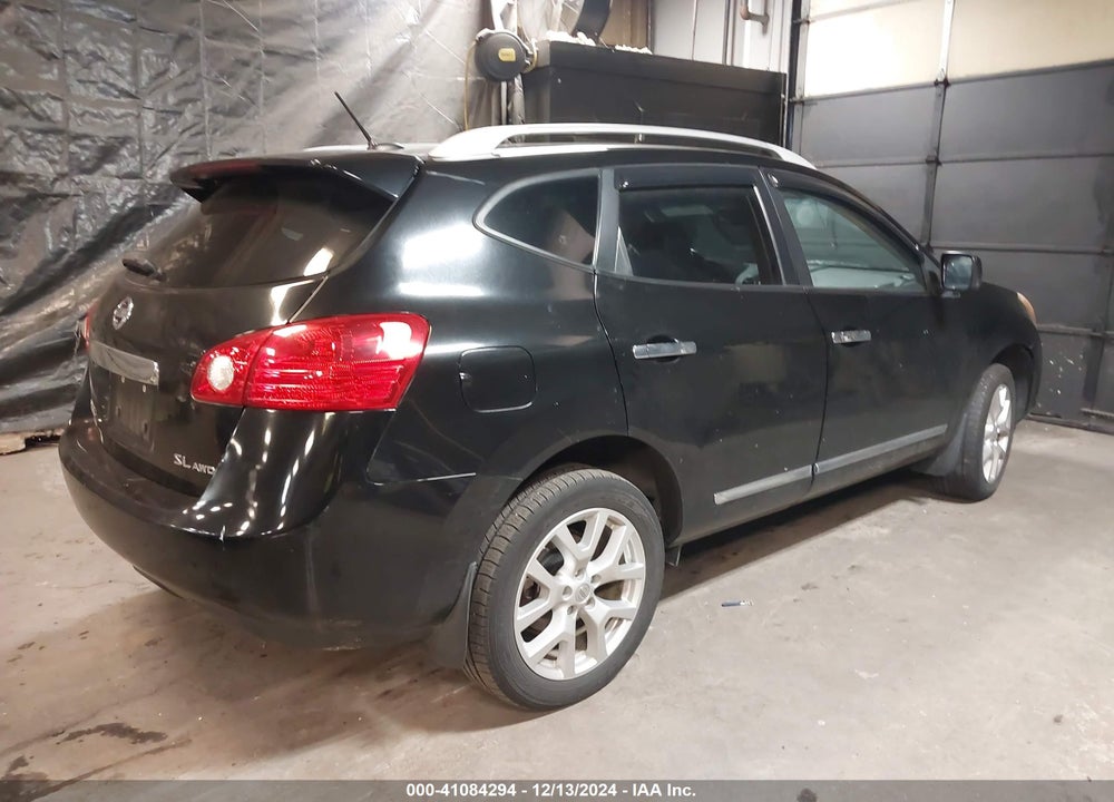 2013 NISSAN ROGUE SV W/SL PKG VIN: JN8AS5MV7DW633975