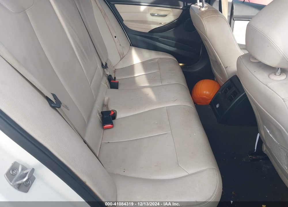2015 BMW 328 VIN: WBA3A5G58FNS89405