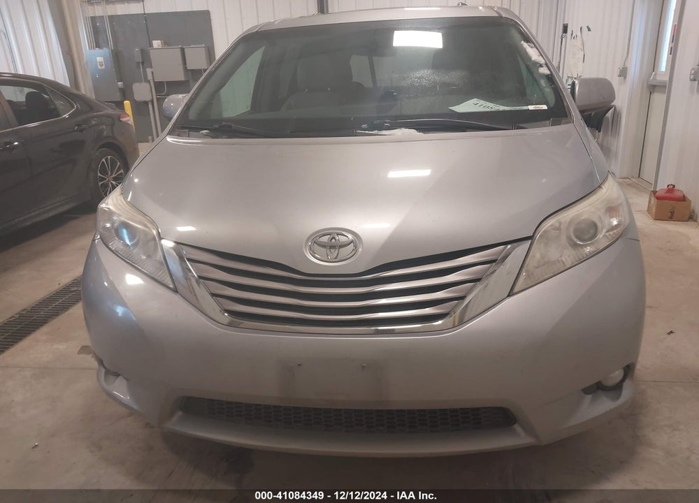 2016 TOYOTA SIENNA XLE 8 PASSENGER VIN: 5TDYK3DC3GS706597