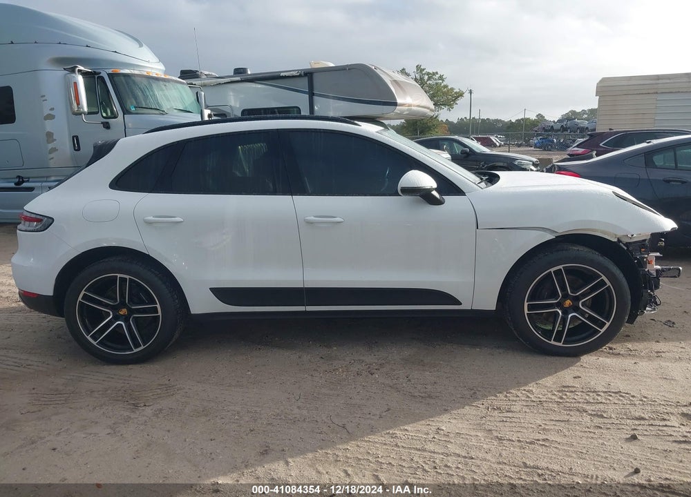 2020 PORSCHE MACAN VIN: WP1AA2A51LLB04201