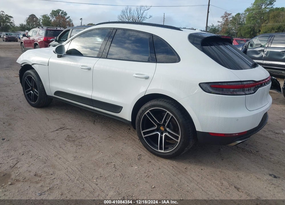 2020 PORSCHE MACAN VIN: WP1AA2A51LLB04201