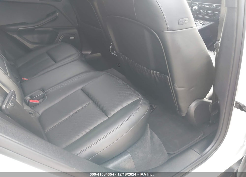 2020 PORSCHE MACAN VIN: WP1AA2A51LLB04201