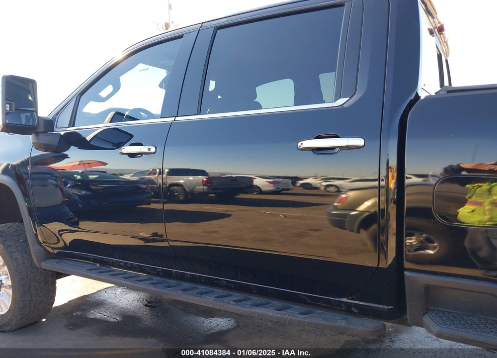2021 CHEVROLET SILVERADO 2500HD 4WD STANDARD BED LTZ VIN: 1GC4YPEY5MF154840