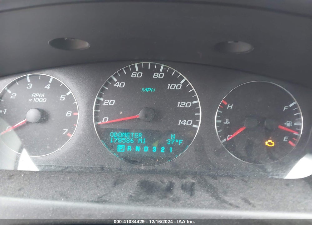 2008 CHEVROLET IMPALA LT VIN: 2G1WC583889204231