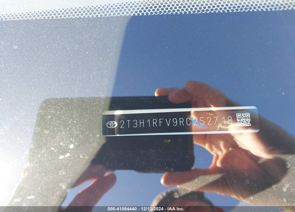 2024 TOYOTA RAV4 LE VIN: 2T3H1RFV9RC252718