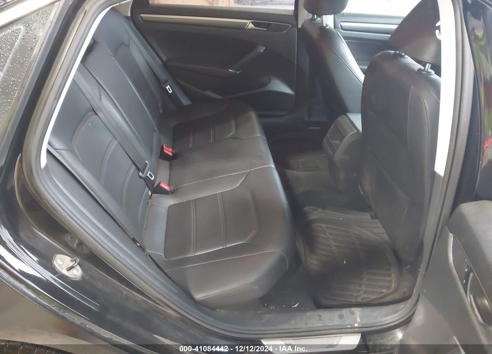 2016 VOLKSWAGEN PASSAT 1.8T R-LINE VIN: 1VWAT7A3XGC051329