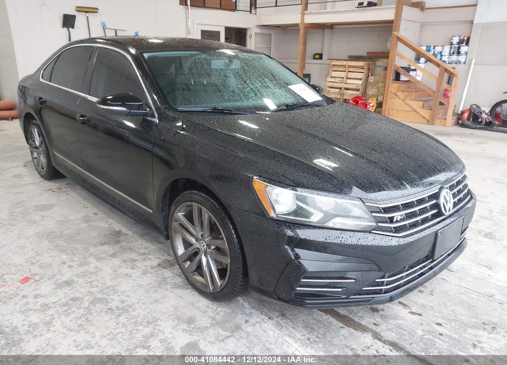 2016 VOLKSWAGEN PASSAT 1.8T R-LINE VIN: 1VWAT7A3XGC051329