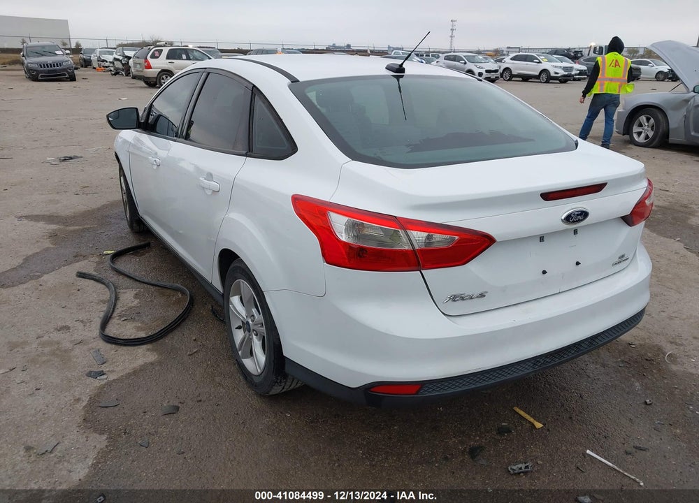 2014 FORD FOCUS SE VIN: 1FADP3F27EL312741