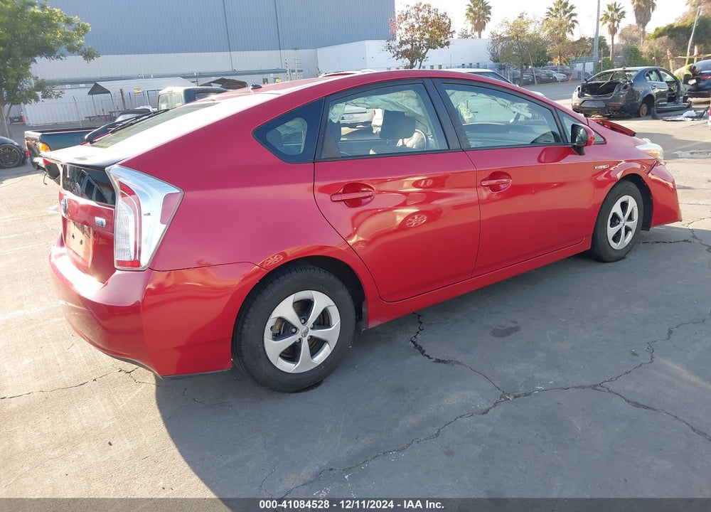 2015 TOYOTA PRIUS TWO VIN: JTDKN3DU3F0444703