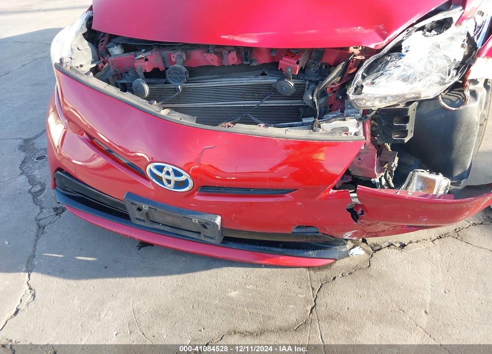 2015 TOYOTA PRIUS TWO VIN: JTDKN3DU3F0444703