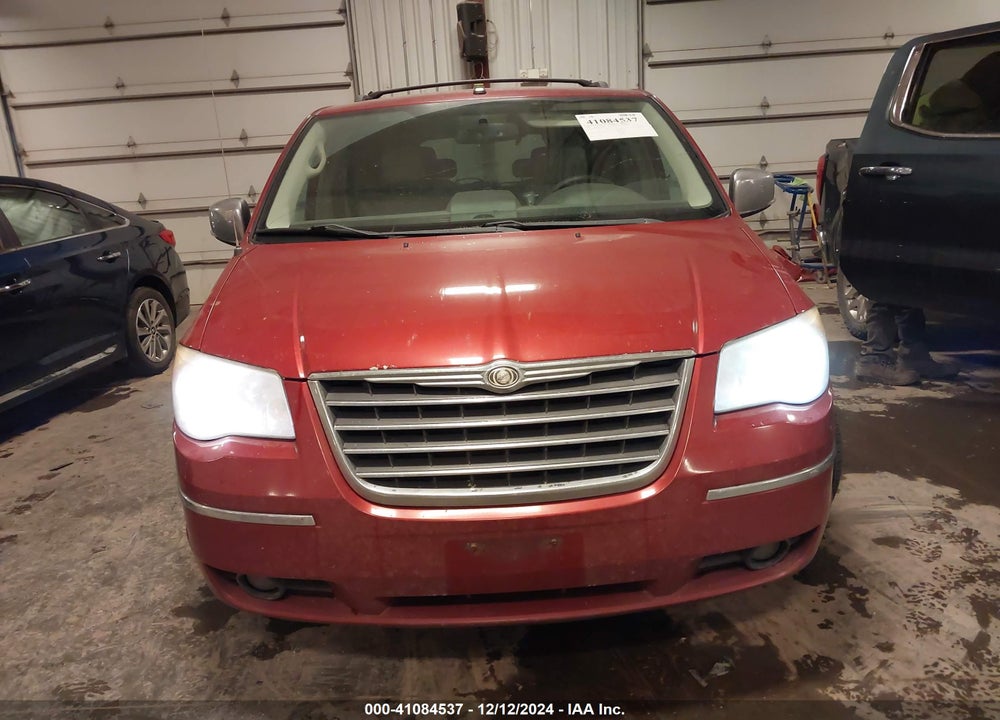 2008 CHRYSLER TOWN & COUNTRY LIMITED VIN: 2A8HR64X48R769484