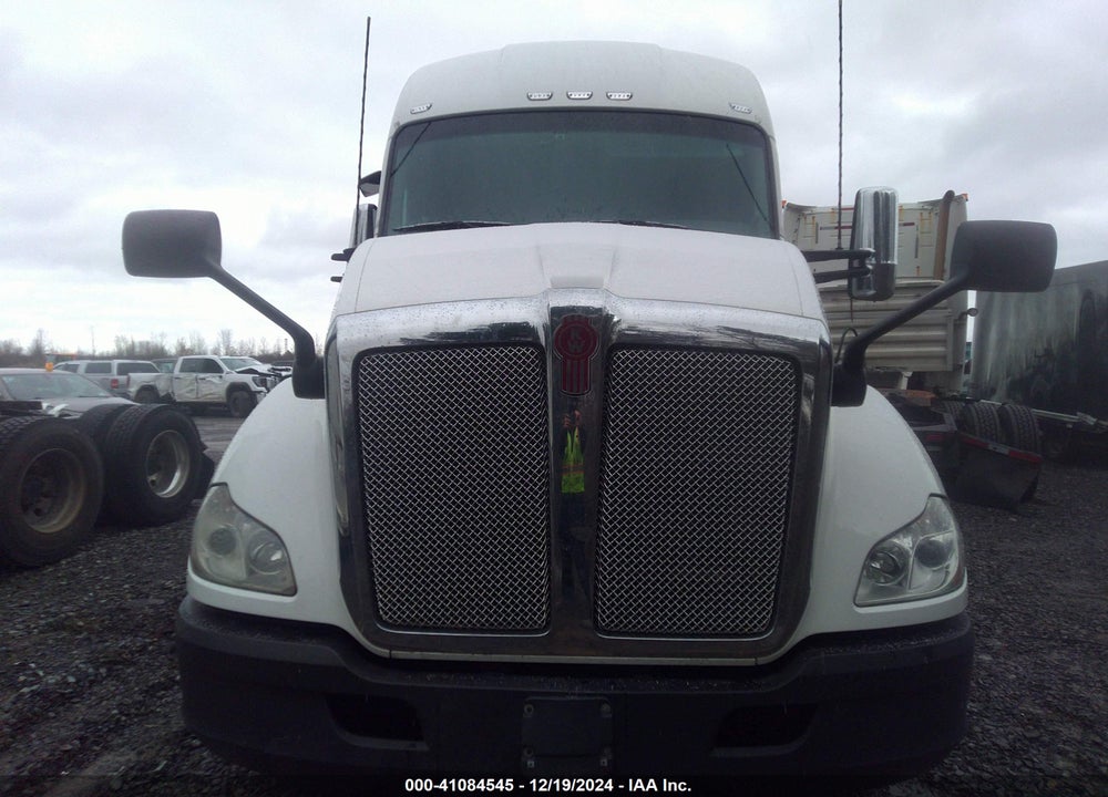 2019 KENWORTH T680 VIN: 1XKYDP9X2KJ299203