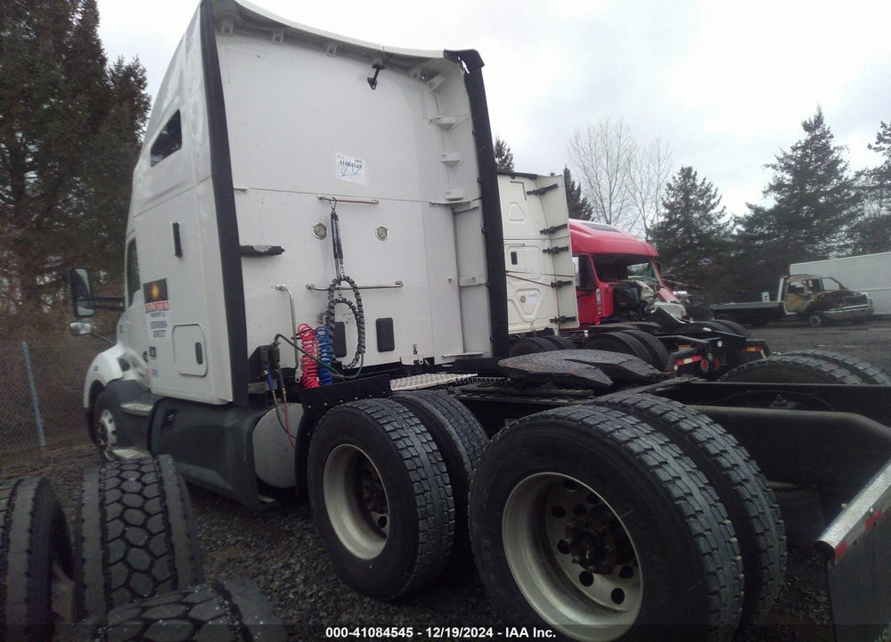 2019 KENWORTH T680 VIN: 1XKYDP9X2KJ299203