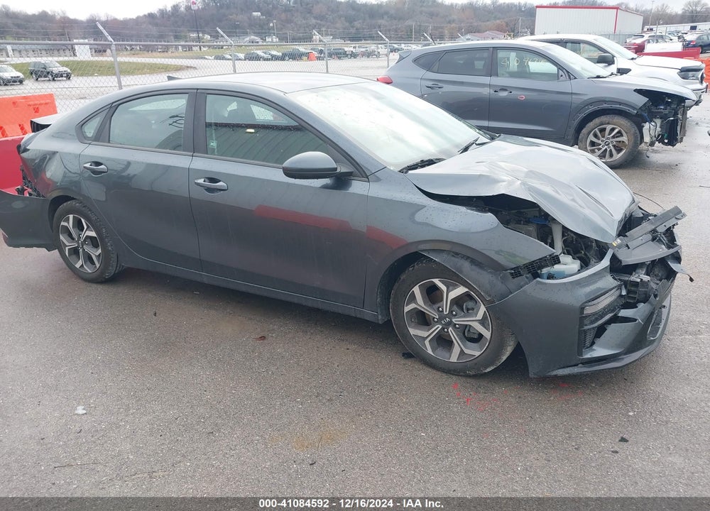 2019 KIA FORTE VIN: 3KPF24AD3KE083561