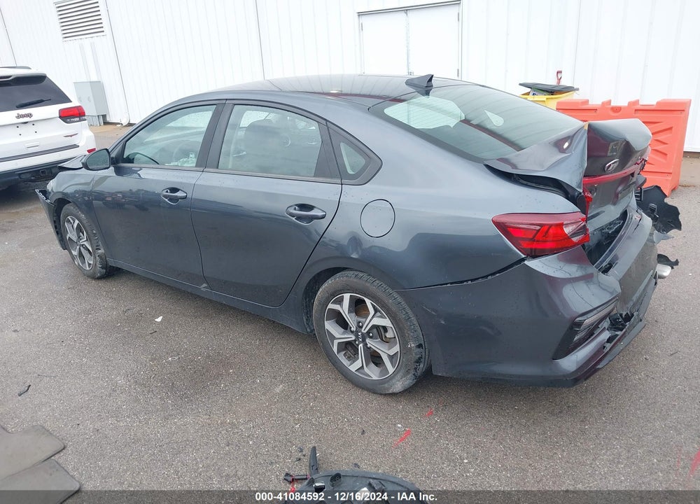 2019 KIA FORTE VIN: 3KPF24AD3KE083561
