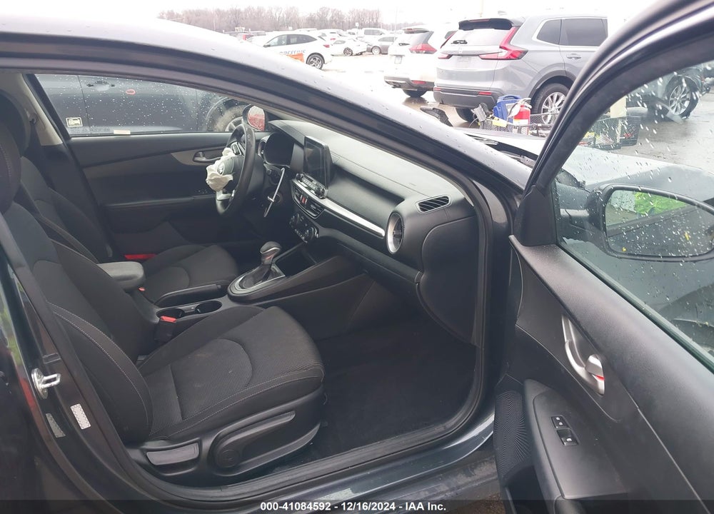 2019 KIA FORTE VIN: 3KPF24AD3KE083561