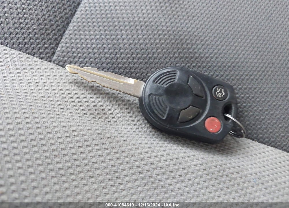 2008 FORD ESCAPE HYBRID VIN: 1FMCU59H28KC97811