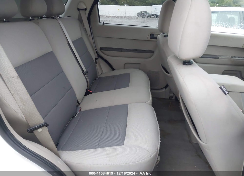 2008 FORD ESCAPE HYBRID VIN: 1FMCU59H28KC97811