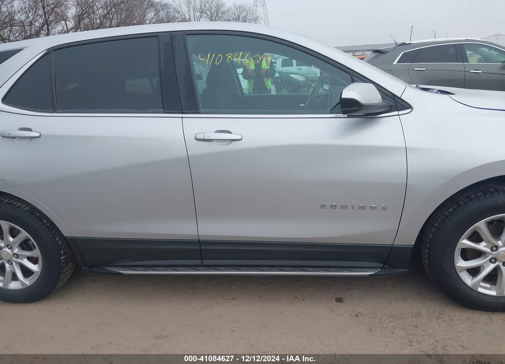 2018 CHEVROLET EQUINOX LT VIN: 2GNAXJEV8J6234171