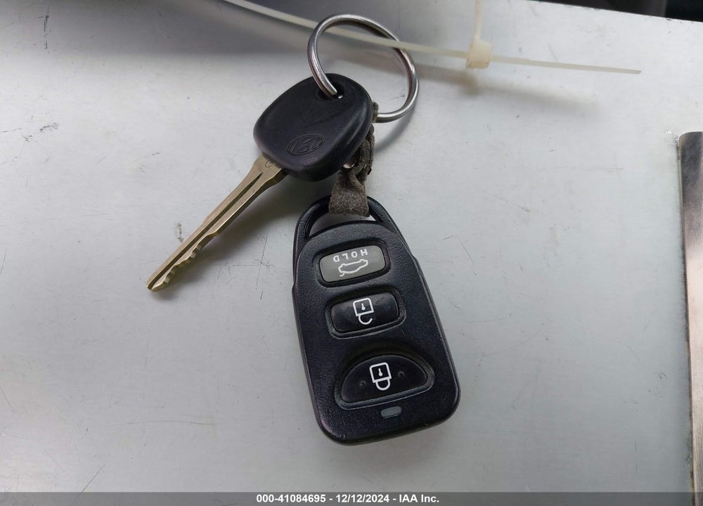 2019 HYUNDAI ELANTRA SEL VIN: KMHD84LF7KU764954
