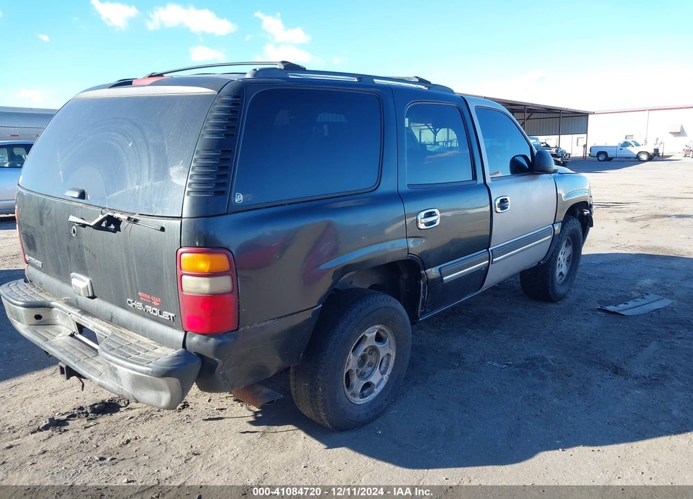 2005 CHEVROLET TAHOE LS VIN: 1GNEC13V15R241828