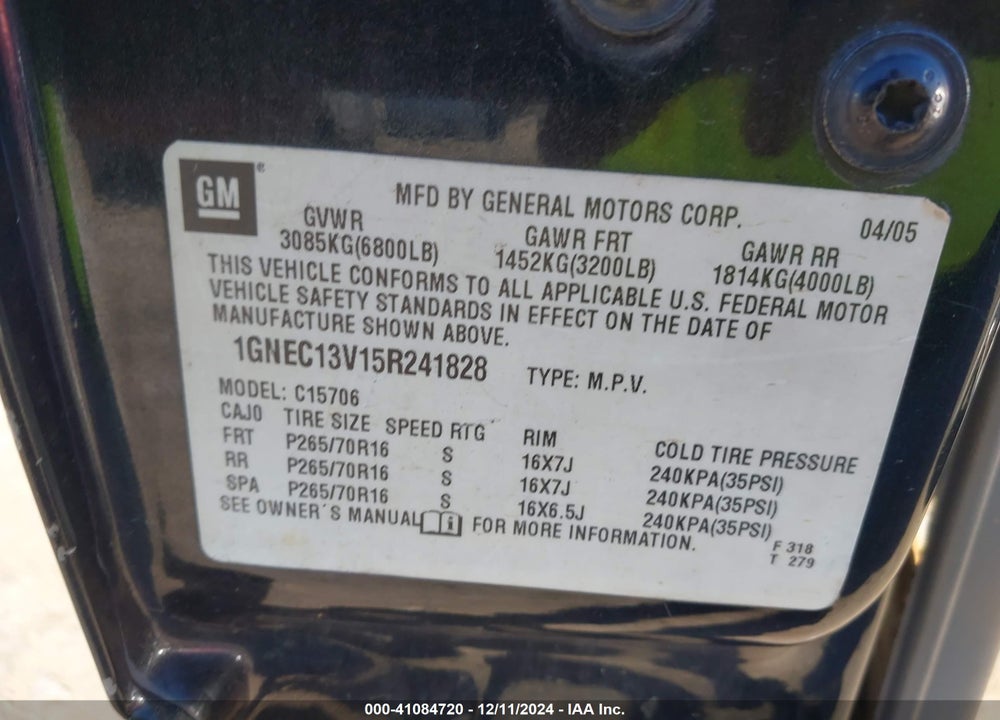 2005 CHEVROLET TAHOE LS VIN: 1GNEC13V15R241828