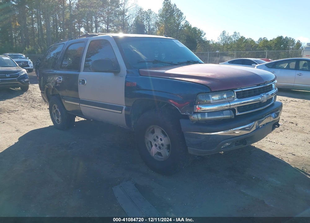 2005 CHEVROLET TAHOE LS VIN: 1GNEC13V15R241828