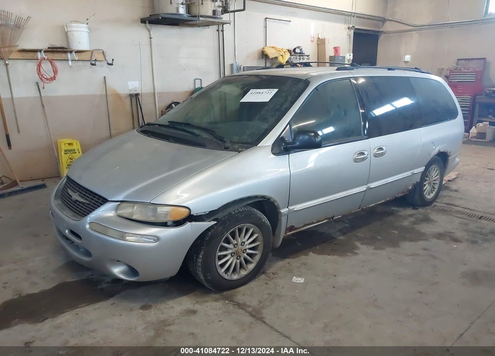 2000 CHRYSLER TOWN & COUNTRY LX VIN: 1C4GP44G8YB744602