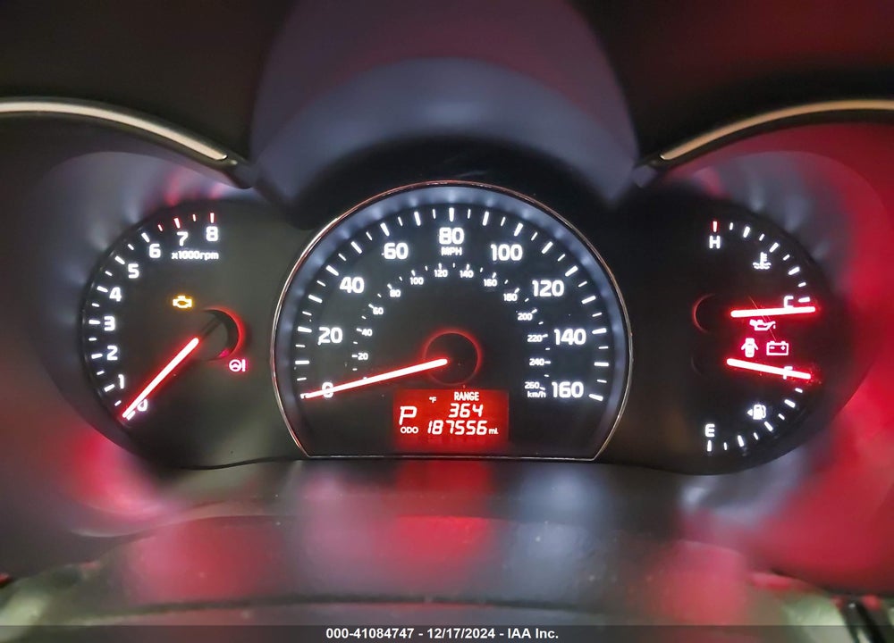 2015 KIA SORENTO LX VIN: 5XYKT3A63FG620171