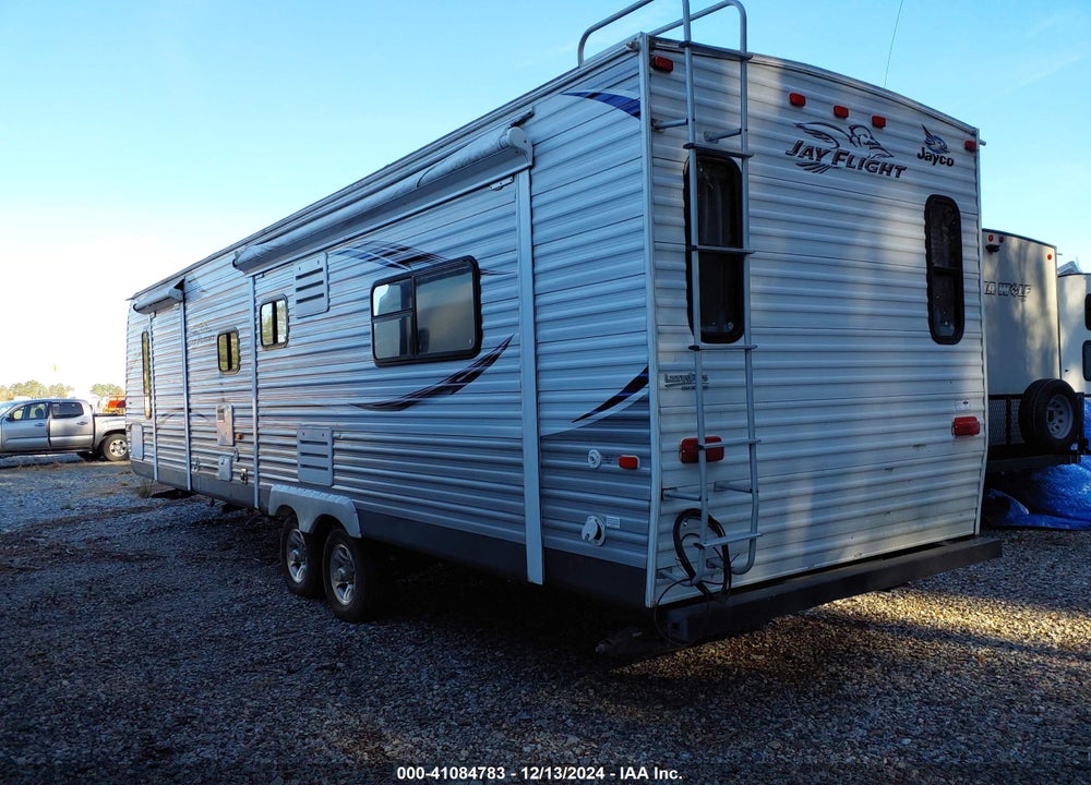 2012 JAYCO FLIGHT VIN: 1UJBJ0BS8C18S0538