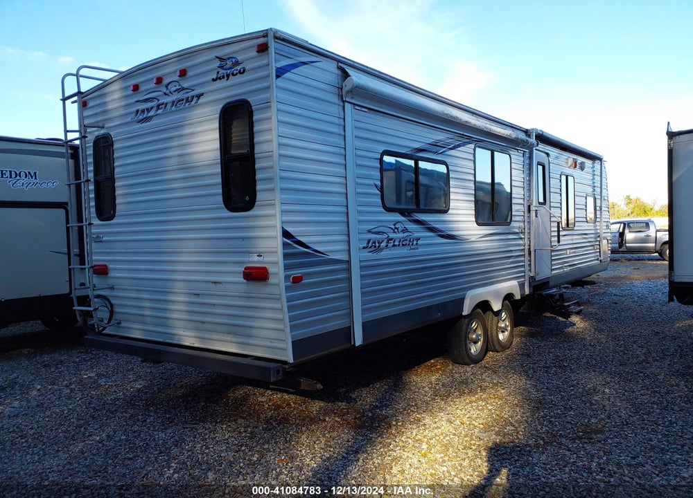 2012 JAYCO FLIGHT VIN: 1UJBJ0BS8C18S0538