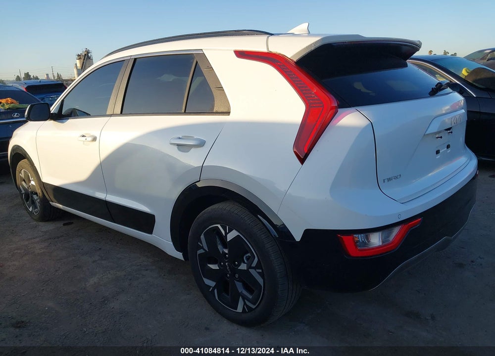 2024 KIA NIRO EV WIND VIN: KNDCR3L15R5096085