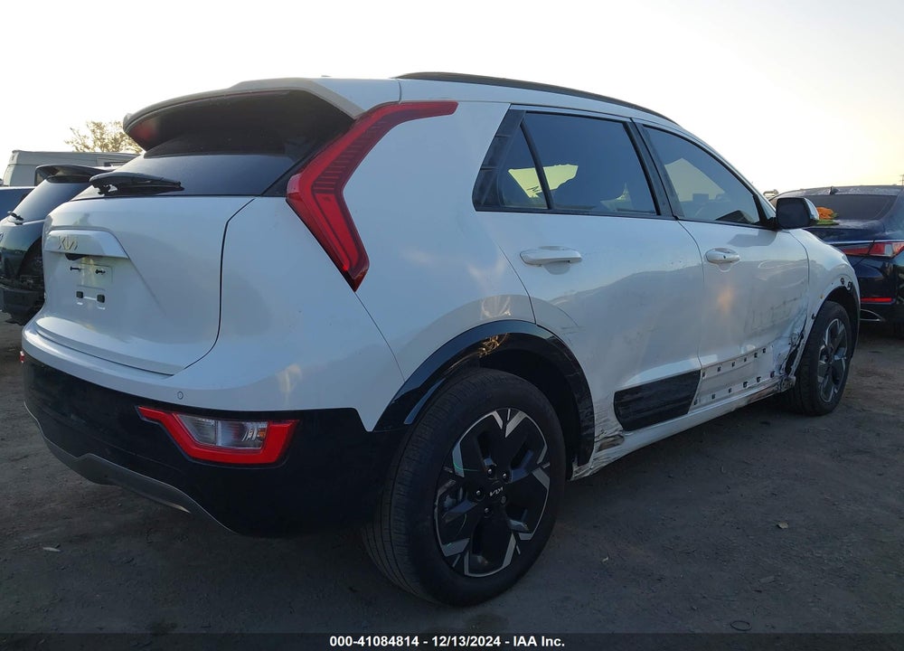 2024 KIA NIRO EV WIND VIN: KNDCR3L15R5096085