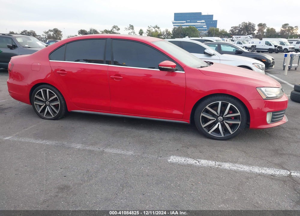 2014 VOLKSWAGEN JETTA GLI AUTOBAHN W/NAV VIN: 3VW4T7AJ5EM388739