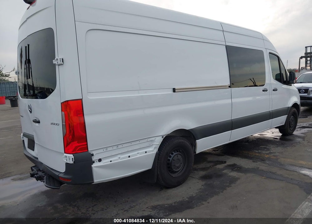 2023 MERCEDES-BENZ SPRINTER 2500 HIGH ROOF 4-CYL DIESEL HO VIN: W1W4NCHY4PT142847