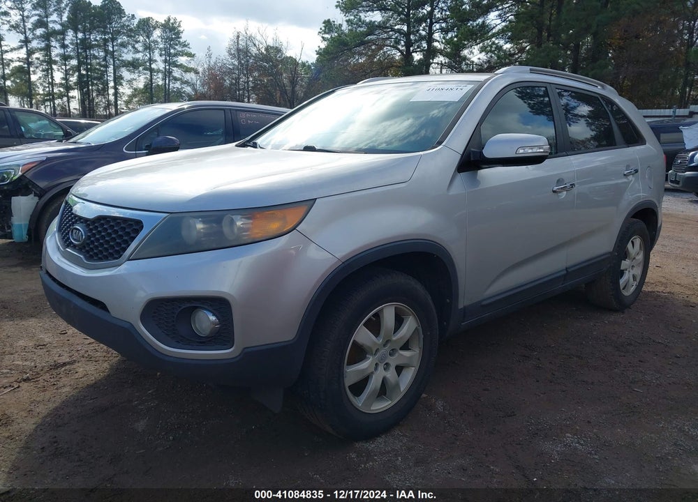 2011 KIA SORENTO LX VIN: 5XYKT3A17BG053297