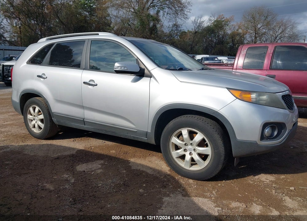 2011 KIA SORENTO LX VIN: 5XYKT3A17BG053297