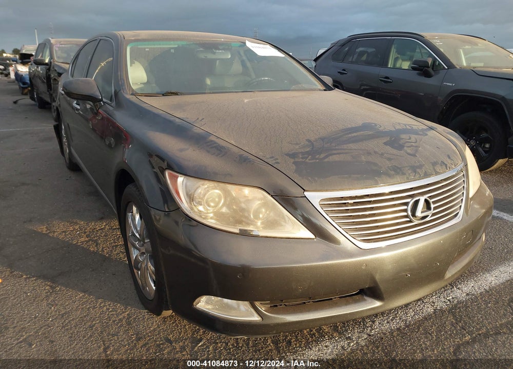 2008 LEXUS LS 460 VIN: JTHBL46F685069419