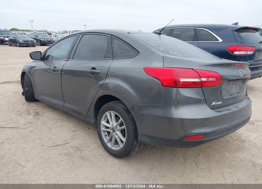 2018 FORD FOCUS SE VIN: 1FADP3F2XJL204043