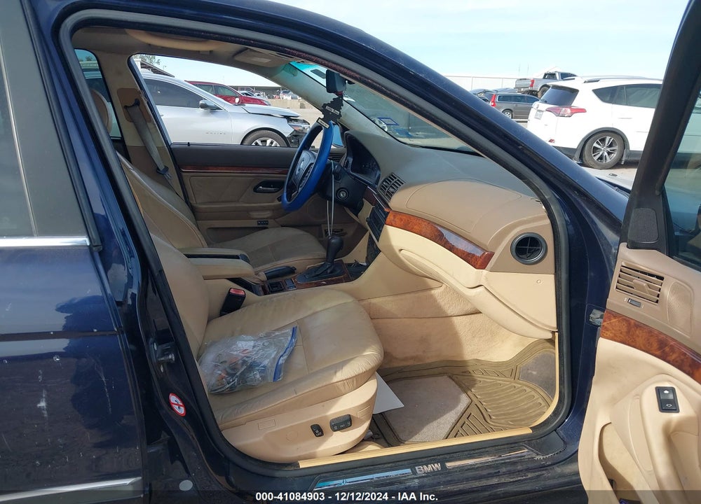 2000 BMW 528IA VIN: WBADM6341YGU15268