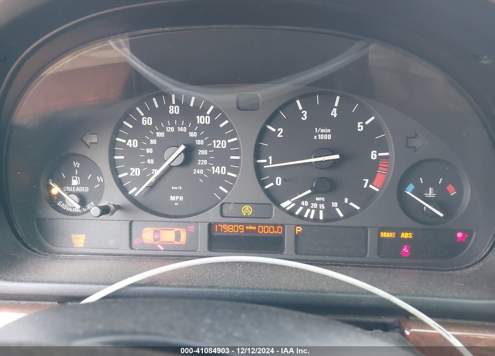 2000 BMW 528IA VIN: WBADM6341YGU15268