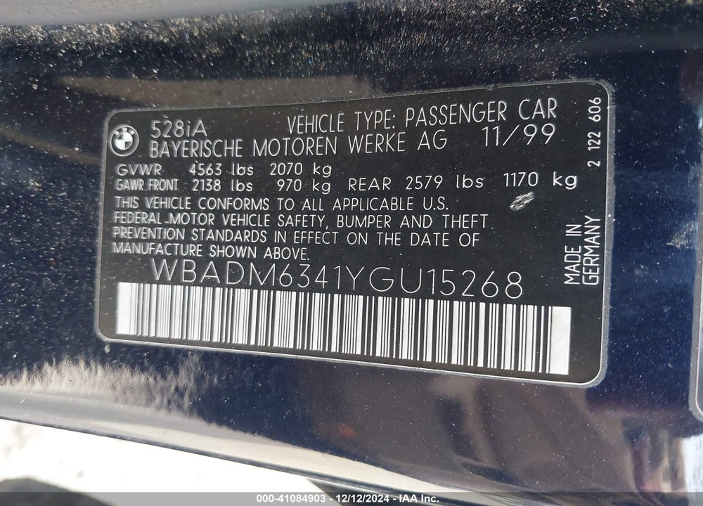 2000 BMW 528IA VIN: WBADM6341YGU15268
