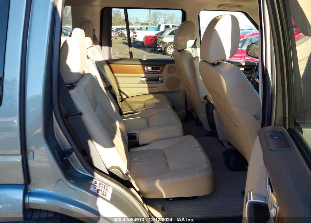 2015 LAND ROVER LR4 VIN: SALAG2V67FA768174