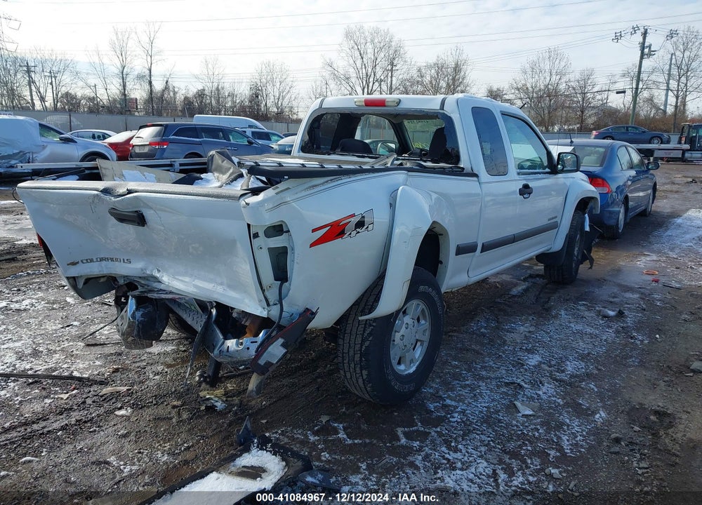 2004 CHEVROLET COLORADO LS VIN: 1GCDT196748118415