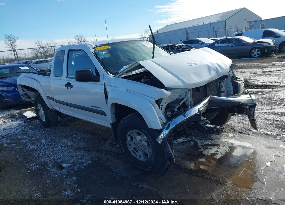 2004 CHEVROLET COLORADO LS VIN: 1GCDT196748118415